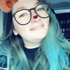 Meet your Posher, Ilana